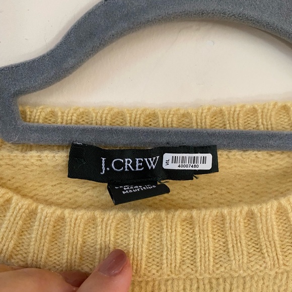 J CREW BUTTER YELLOW 100% LAMBSWOOL RIBBED SWEATER KNIT COTTAGE CORE GRANDMACORE - Picture 6 of 8